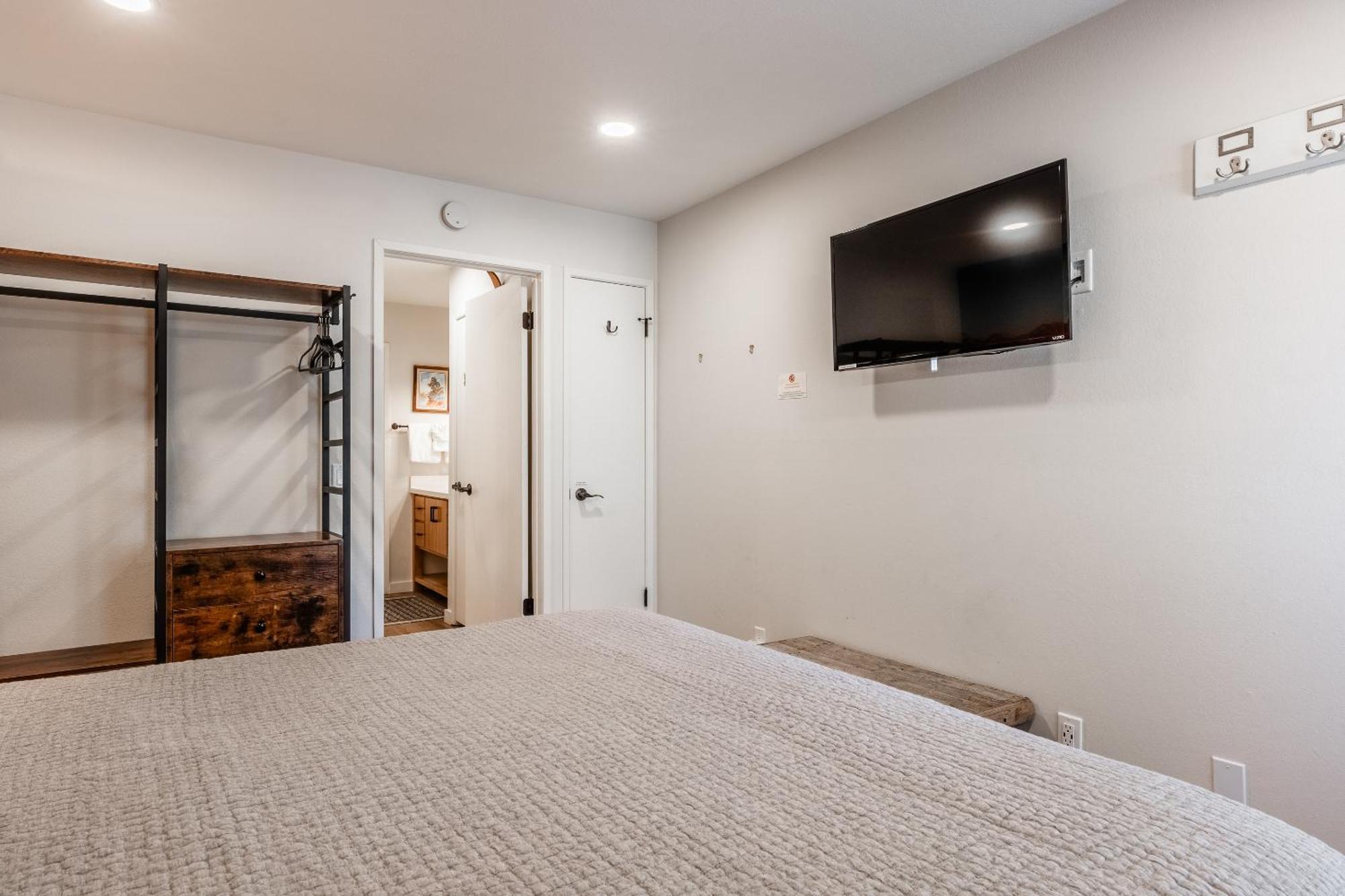 Fully Renovated! St Anton #17 Ski In Ski Out 1 Bedroom 1 Bathroom Condo! Sleeps Up To 4! Mammoth Lakes Exteriör bild